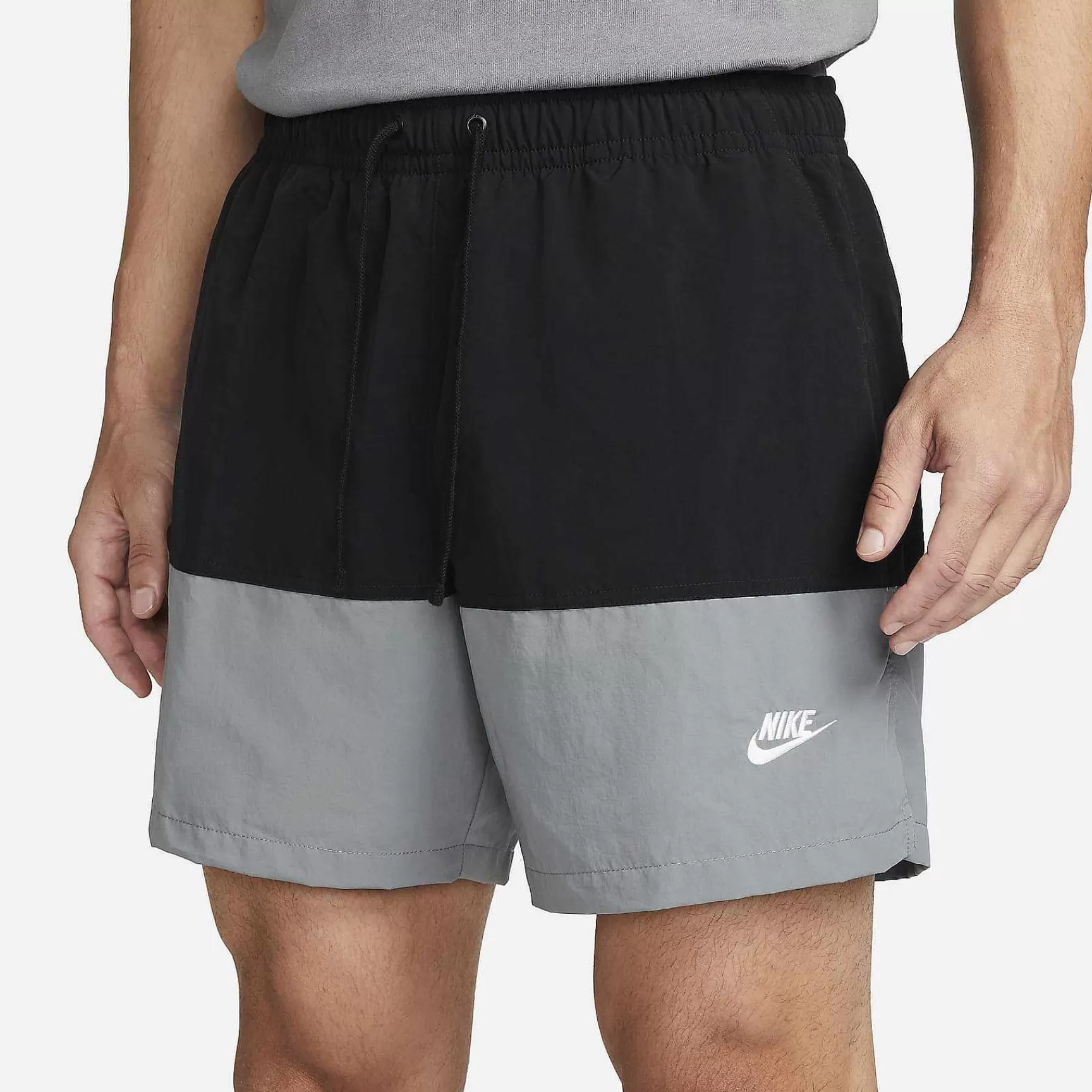 Shorts-Nike Shorts Club