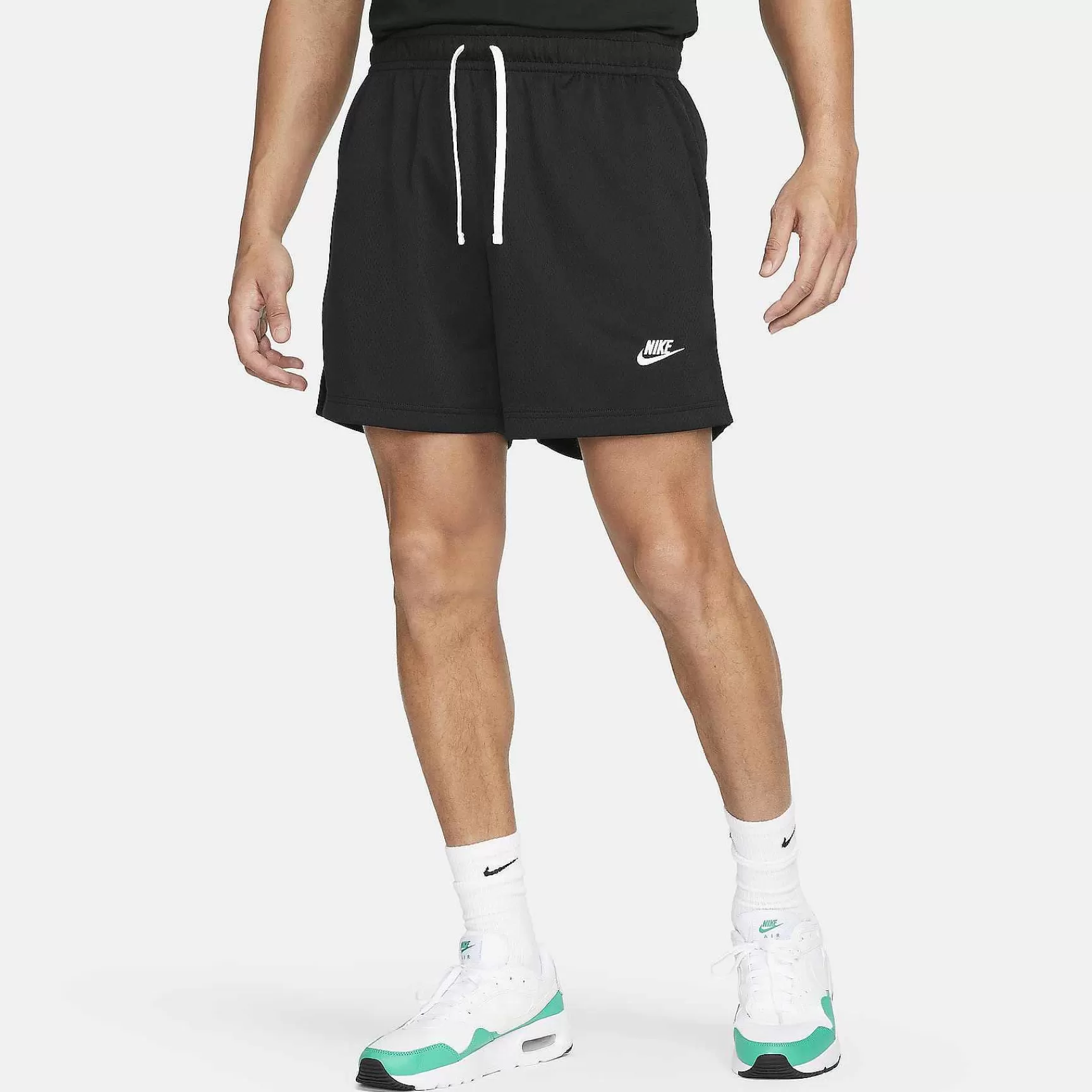 Shorts-Nike Shorts Club