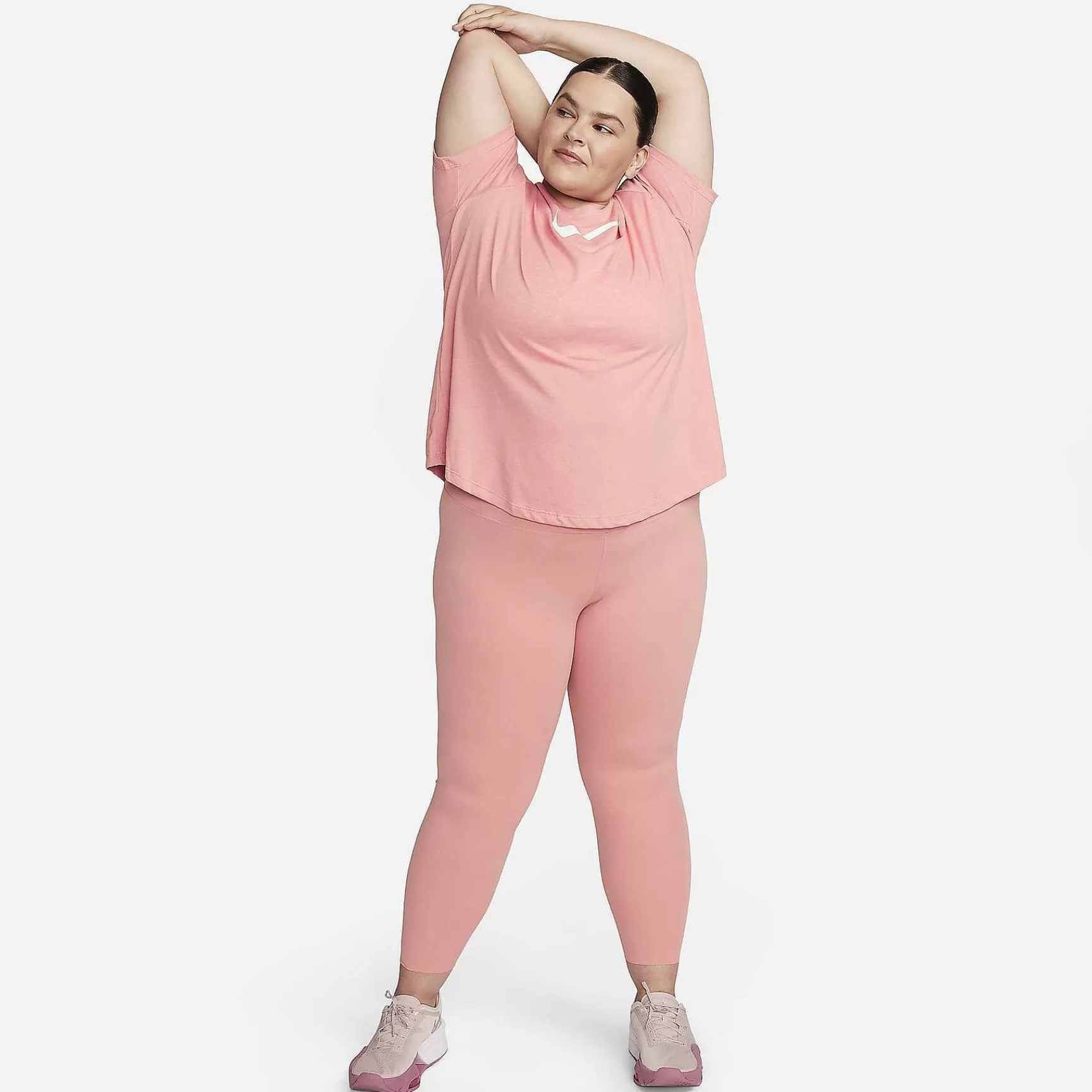 Plus Size-Nike Plus Size Dri-Fit Swoosh