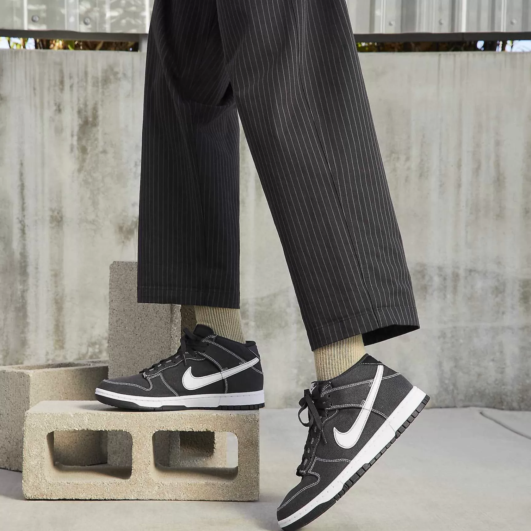 Dunks & Blazers-Nike Dunks & Blazers Dunk Mid