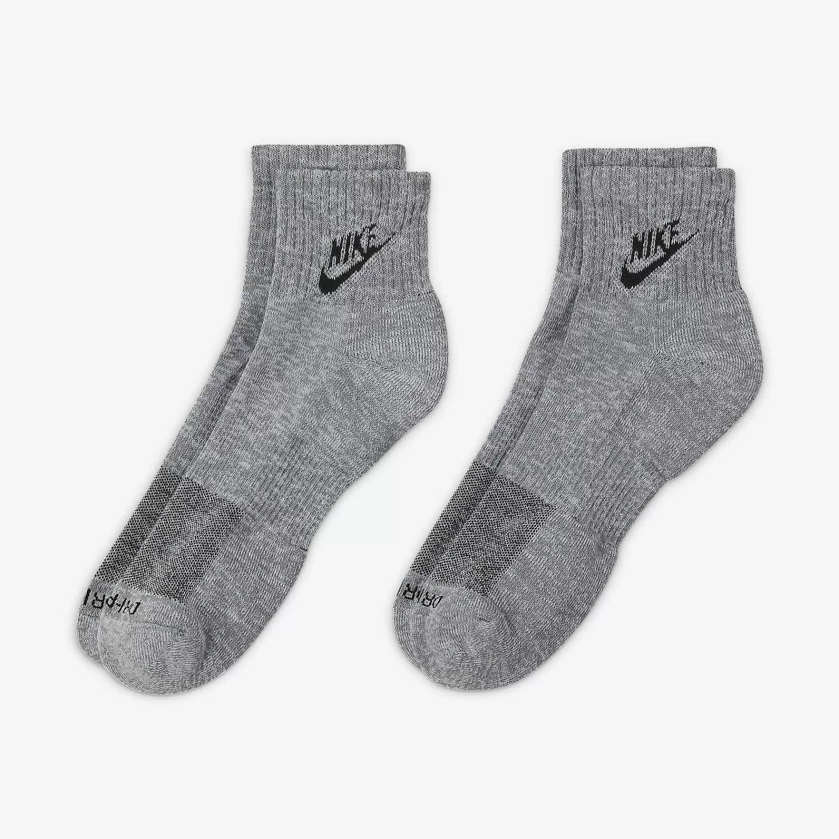 Socks-Nike Socks Everyday Plus Cushioned