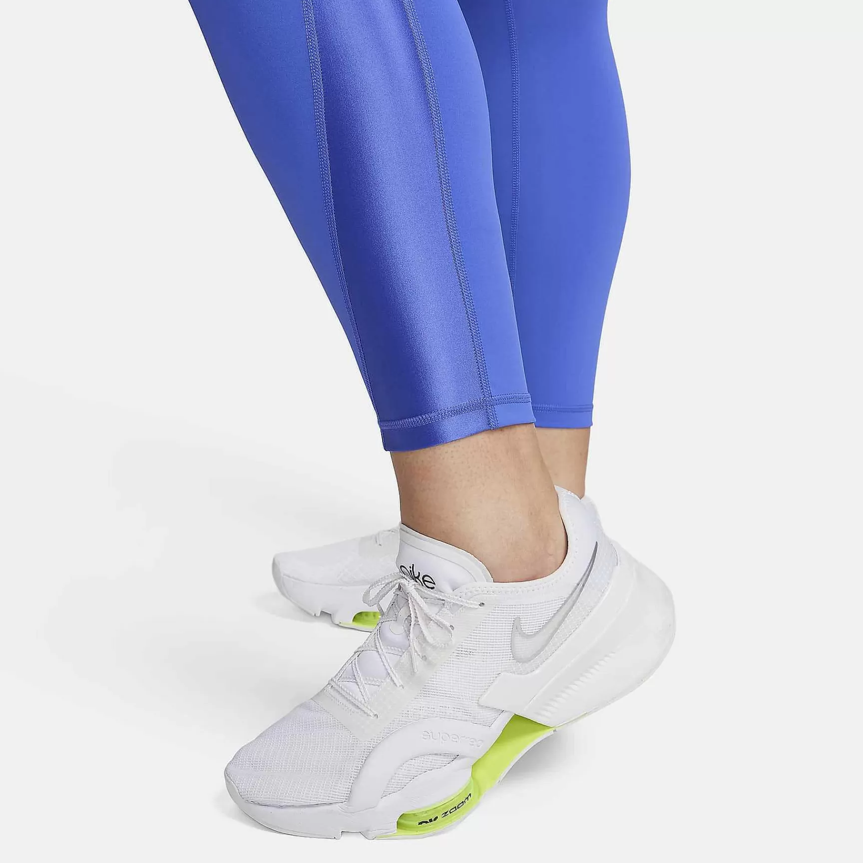 Plus Size-Nike Plus Size Pro