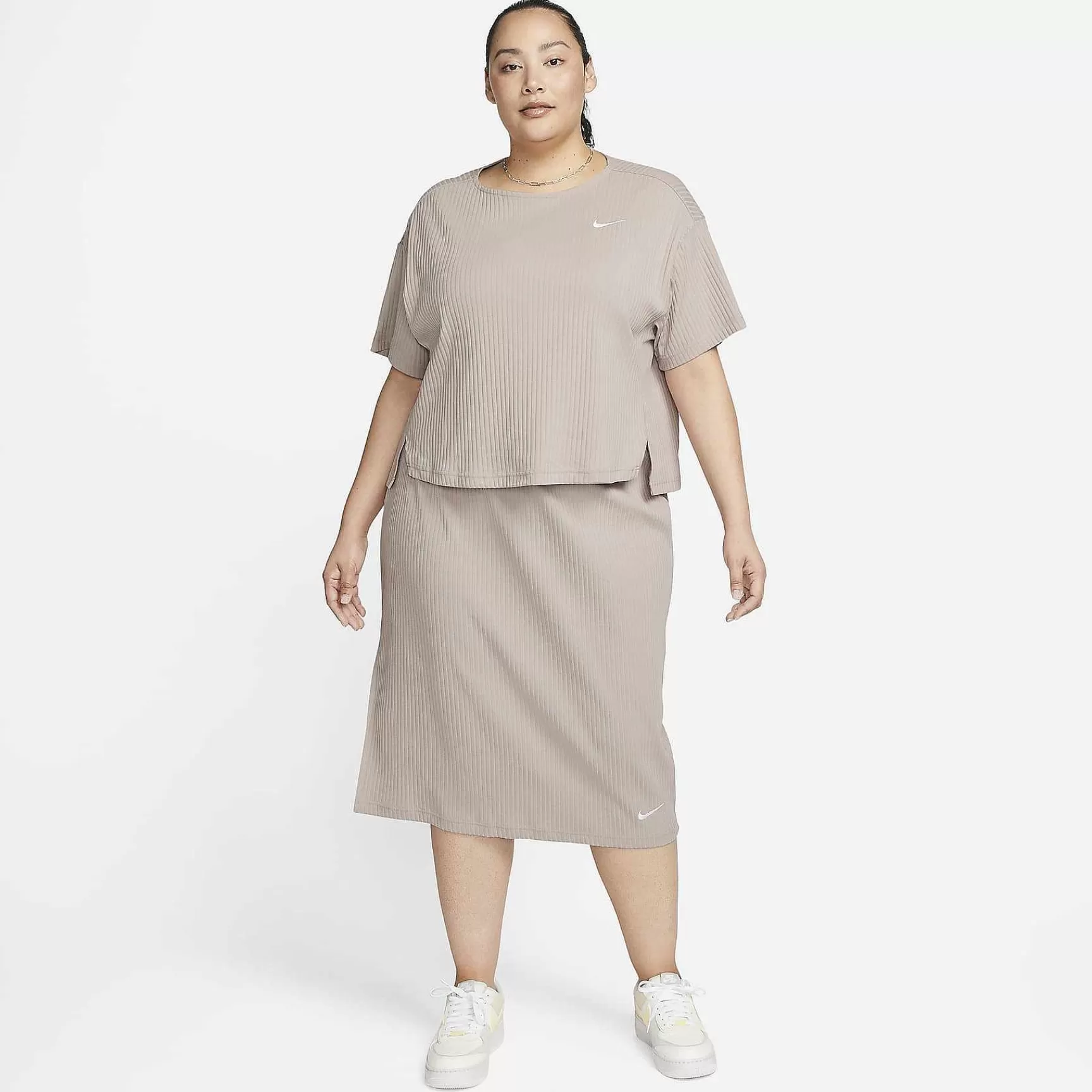 Plus Size-Nike Plus Size Sportswear