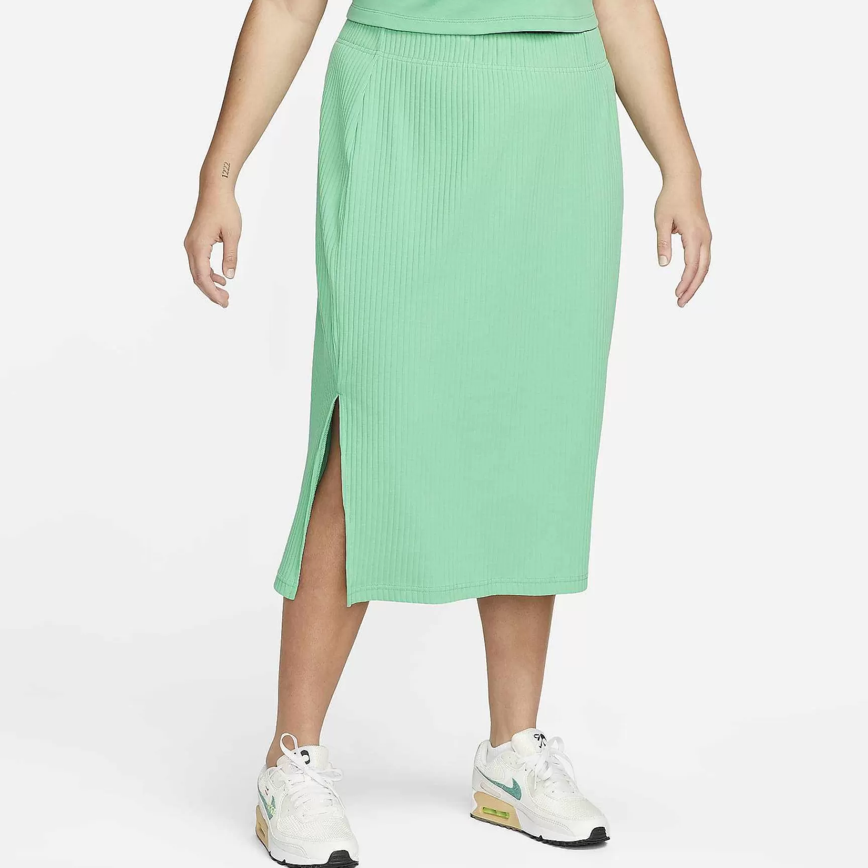 Plus Size-Nike Plus Size Sportswear