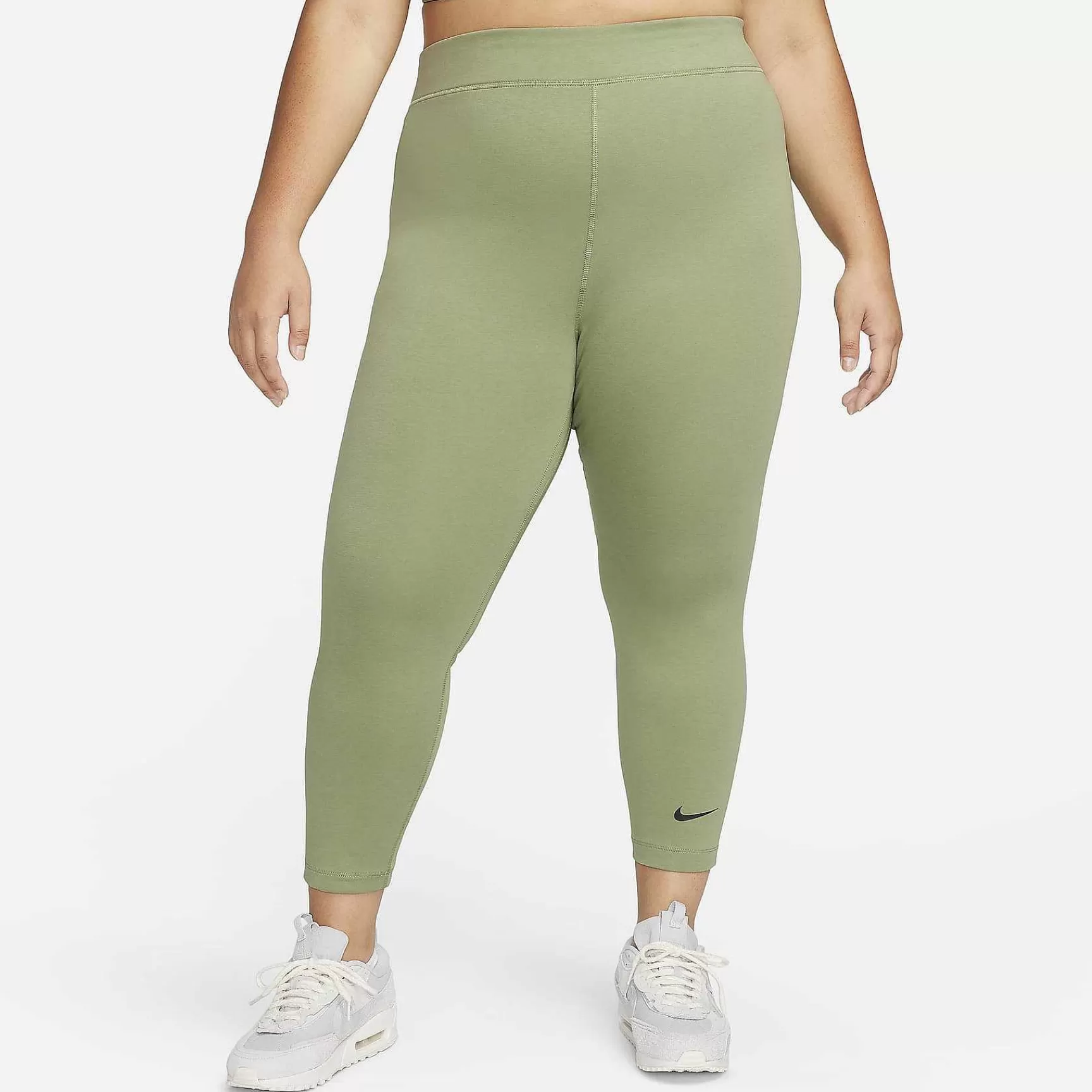 Plus Size-Nike Plus Size Sportswear Classic