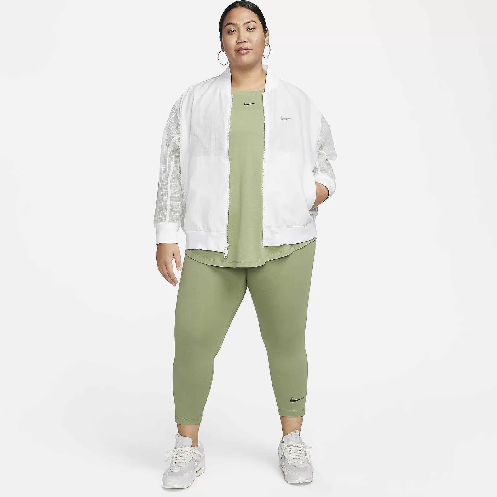 Plus Size-Nike Plus Size Sportswear Classic