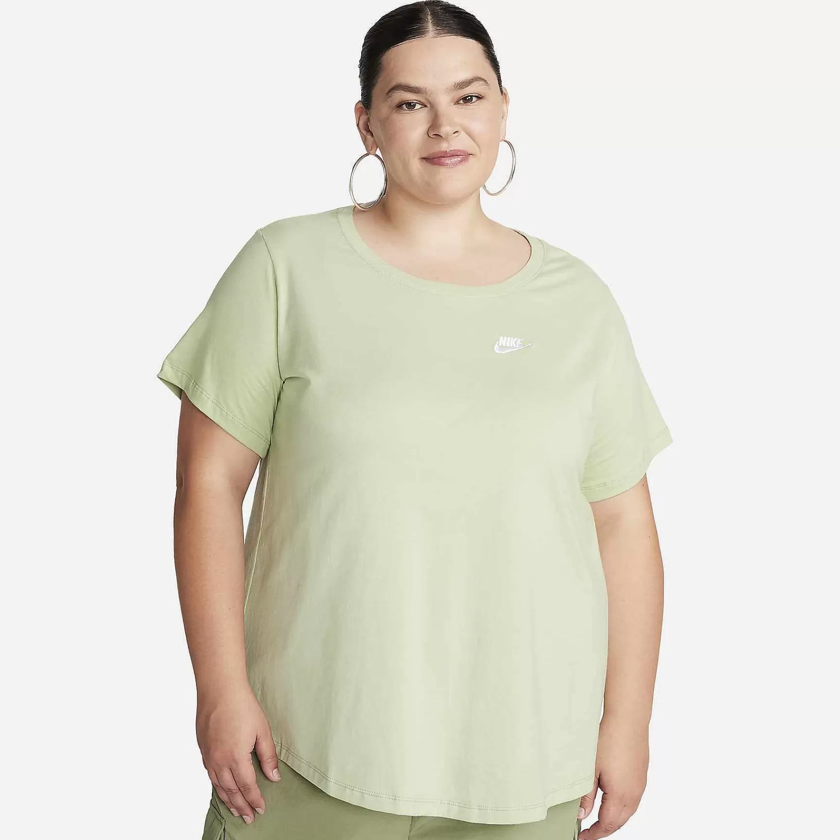 Plus Size-Nike Plus Size Sportswear Club Essentials