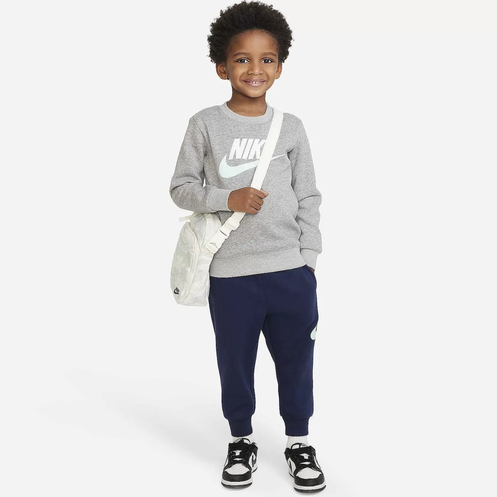 Hoodies & Sweatshirts-Nike Hoodies & Sweatshirts Sportswear Club Fleece