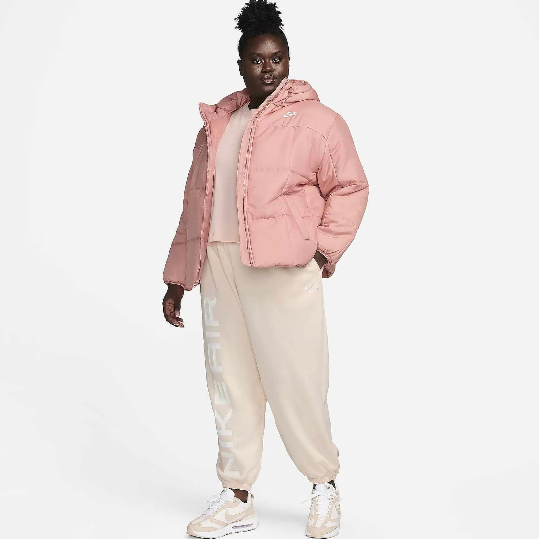 Plus Size-Nike Plus Size Sportswear Essential