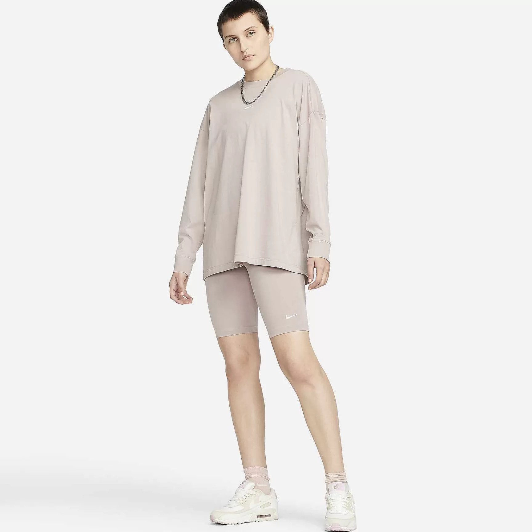 Shorts-Nike Shorts Sportswear Essential