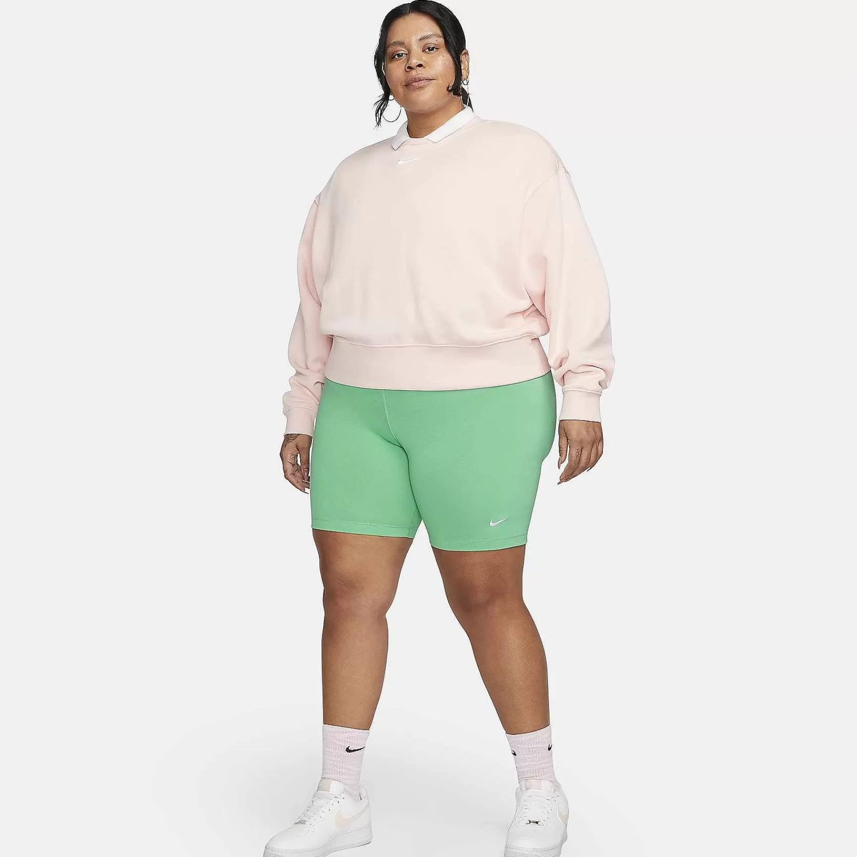 Plus Size-Nike Plus Size Sportswear Essential