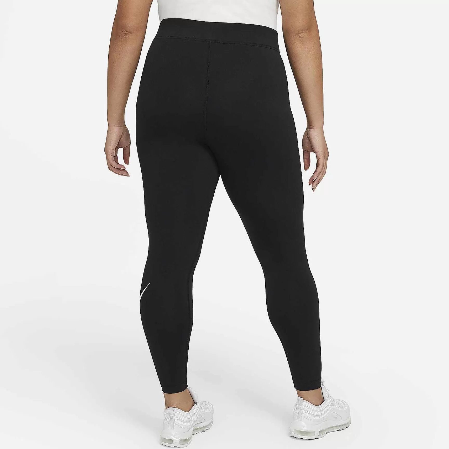 Plus Size-Nike Plus Size Sportswear Essential