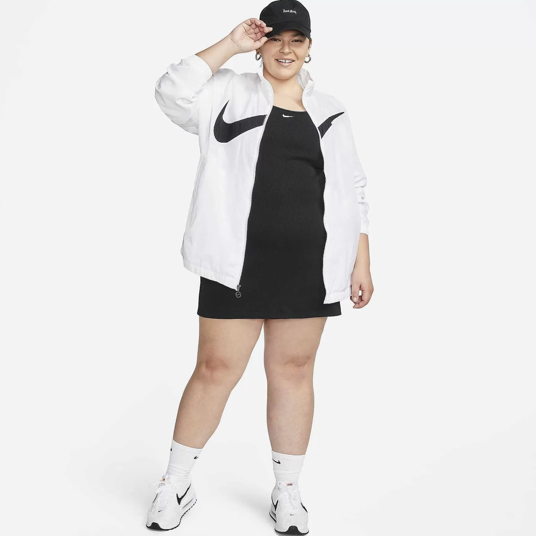 Plus Size-Nike Plus Size Sportswear Essential