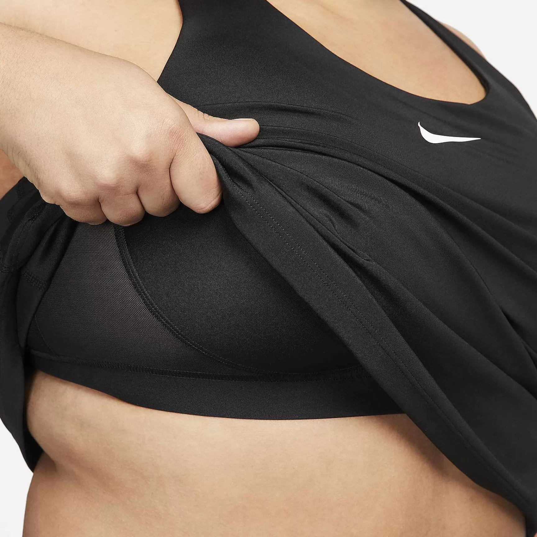 Plus Size-Nike Plus Size Swoosh