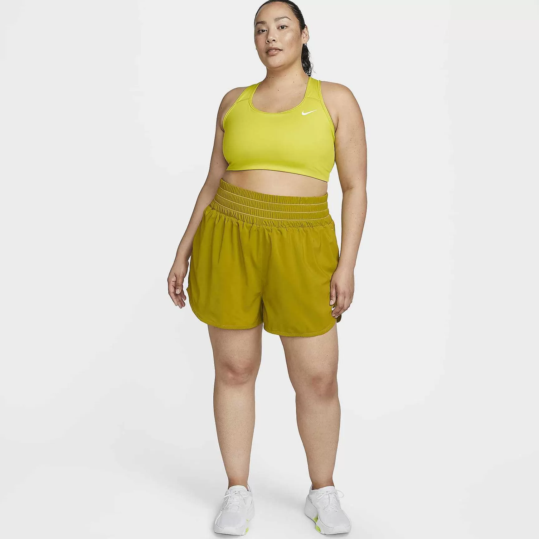 Plus Size-Nike Plus Size Swoosh