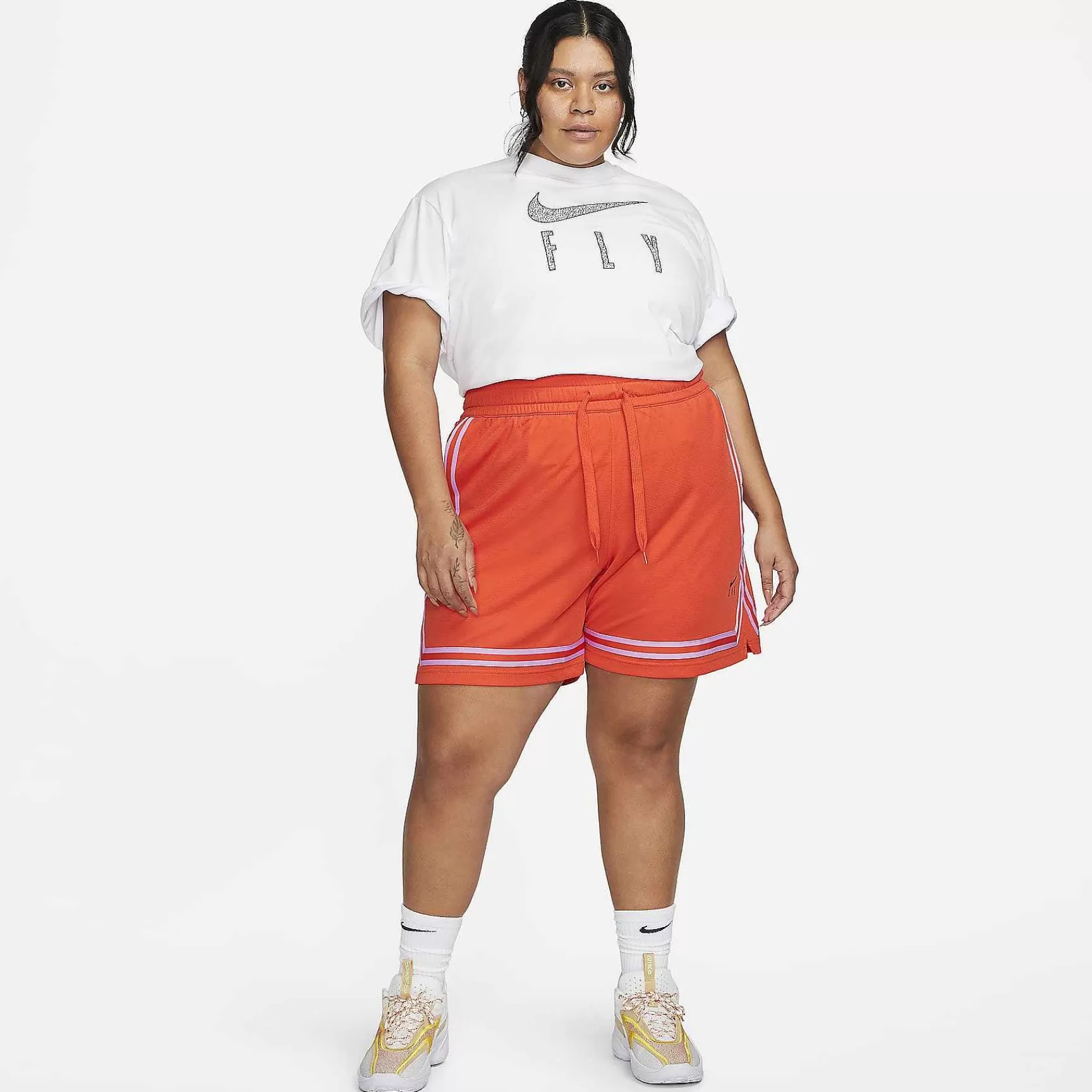 Plus Size-Nike Plus Size Swoosh Fly