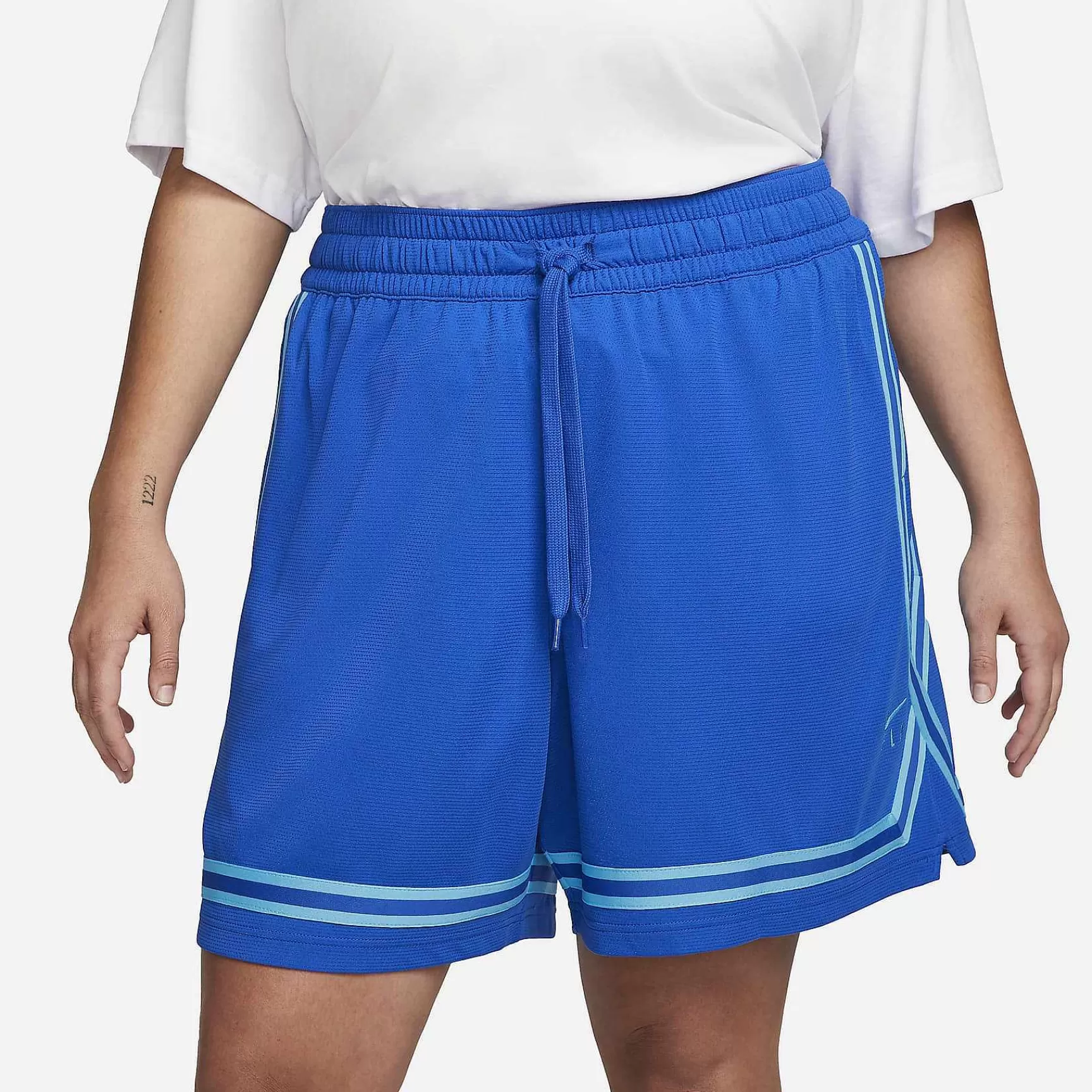 Plus Size-Nike Plus Size Swoosh Fly