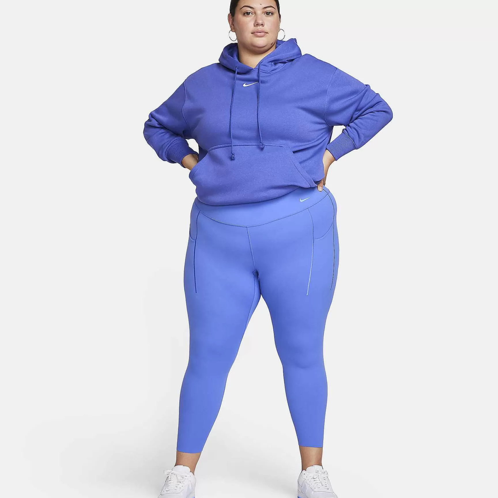 Plus Size-Nike Plus Size Universa