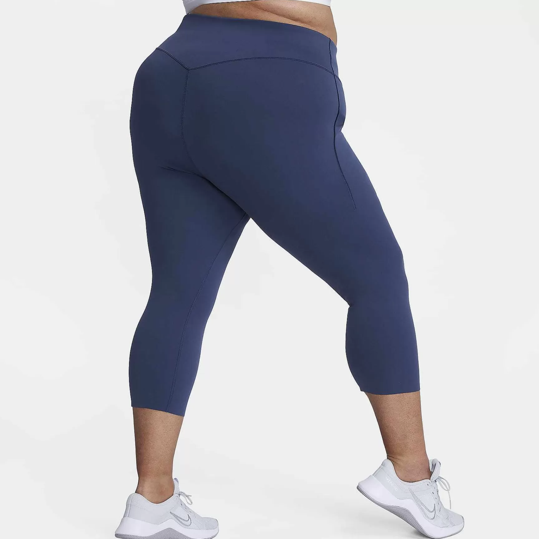 Plus Size-Nike Plus Size Universa