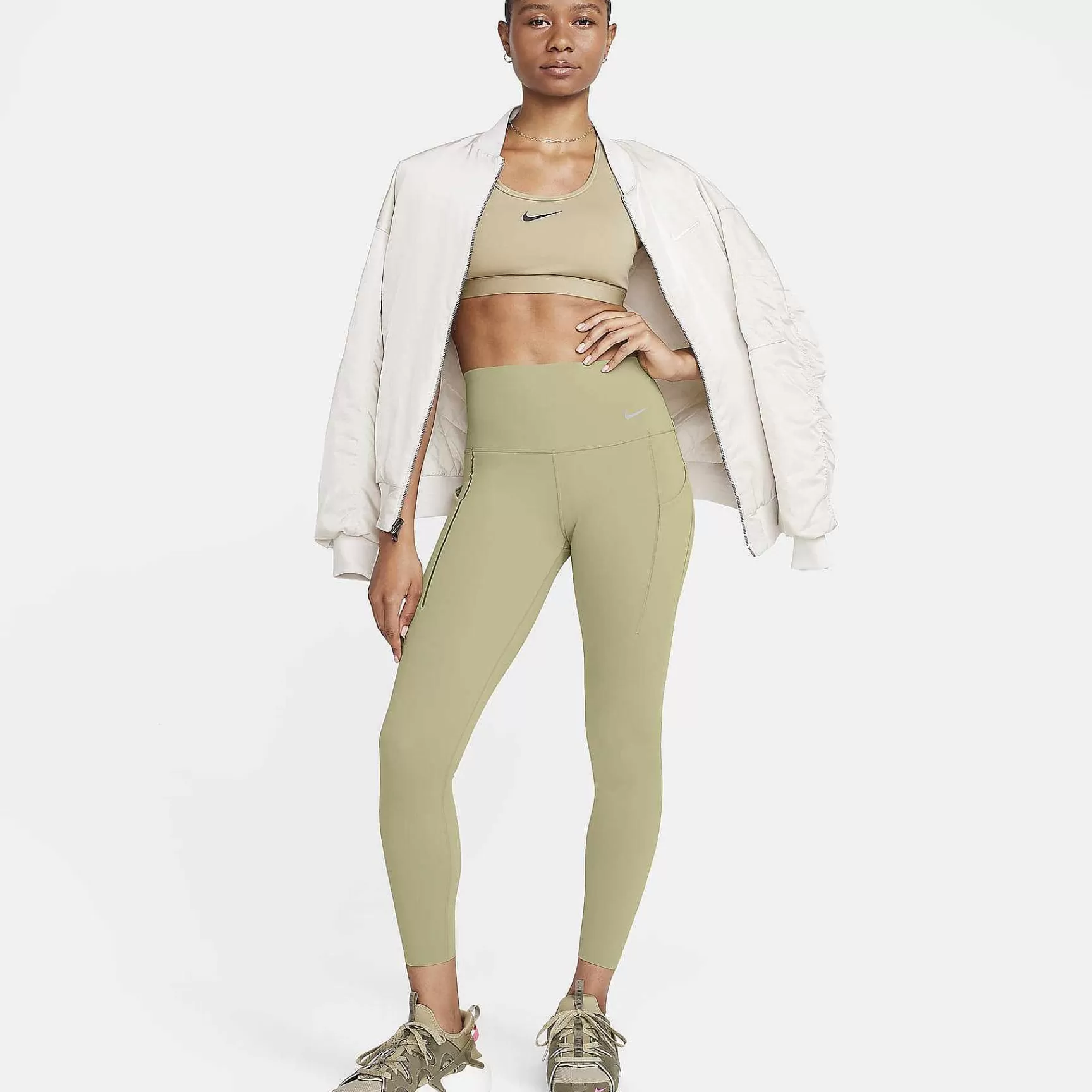 Cyber Monday Clothing-Nike Cyber Monday Clothing Universa