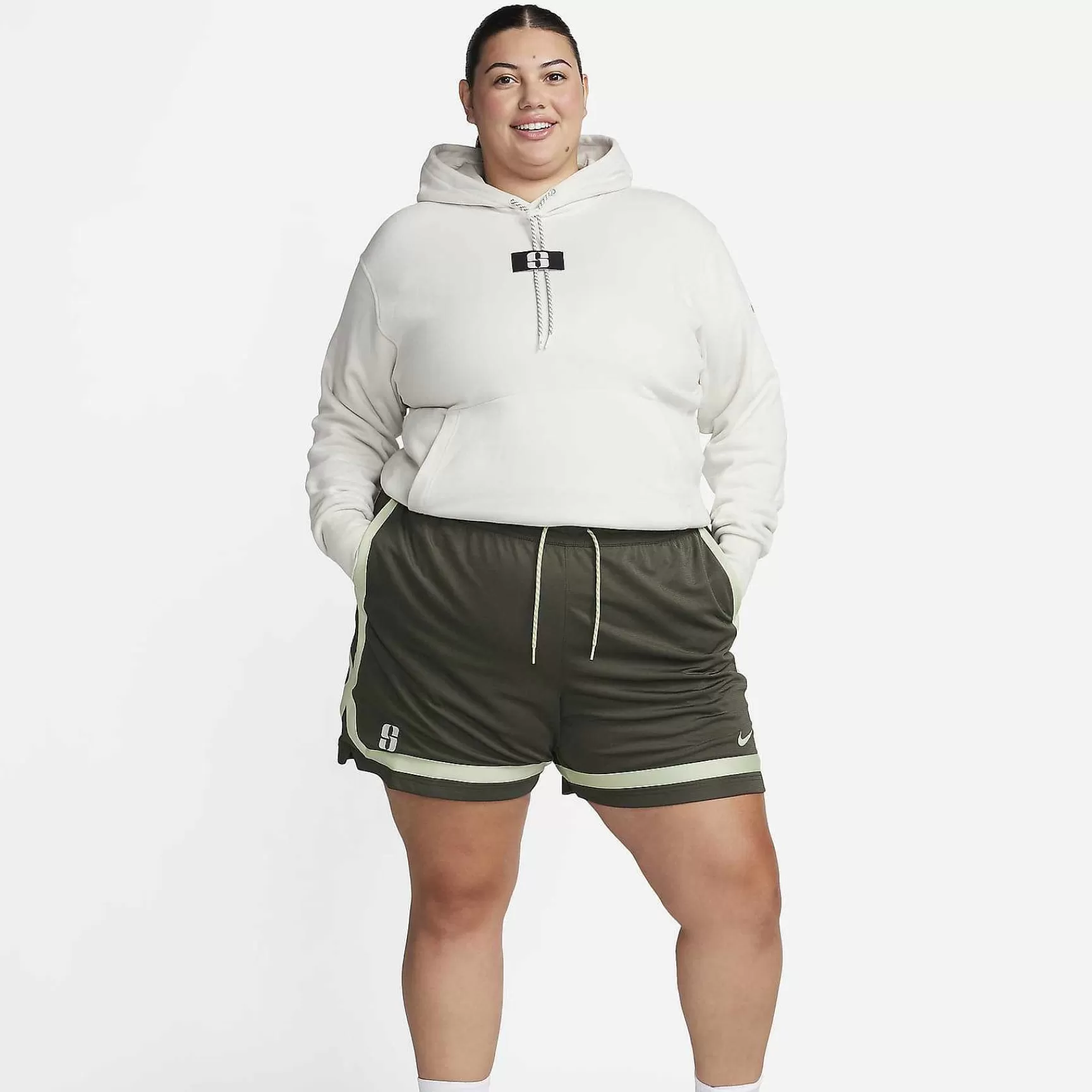 Plus Size-Nike Plus Size Sabrina